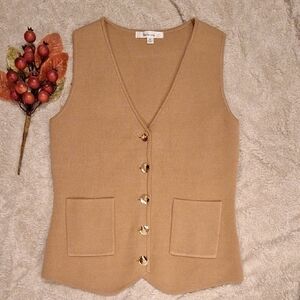 Women's Tan Sleeveless Blouse